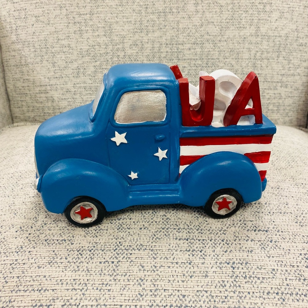 Patriotic 4th of July USA blue red white truck - Picture 4 of 11